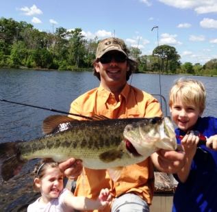 Lathram Pou and kids at Ben Wheeler Twin Lakes